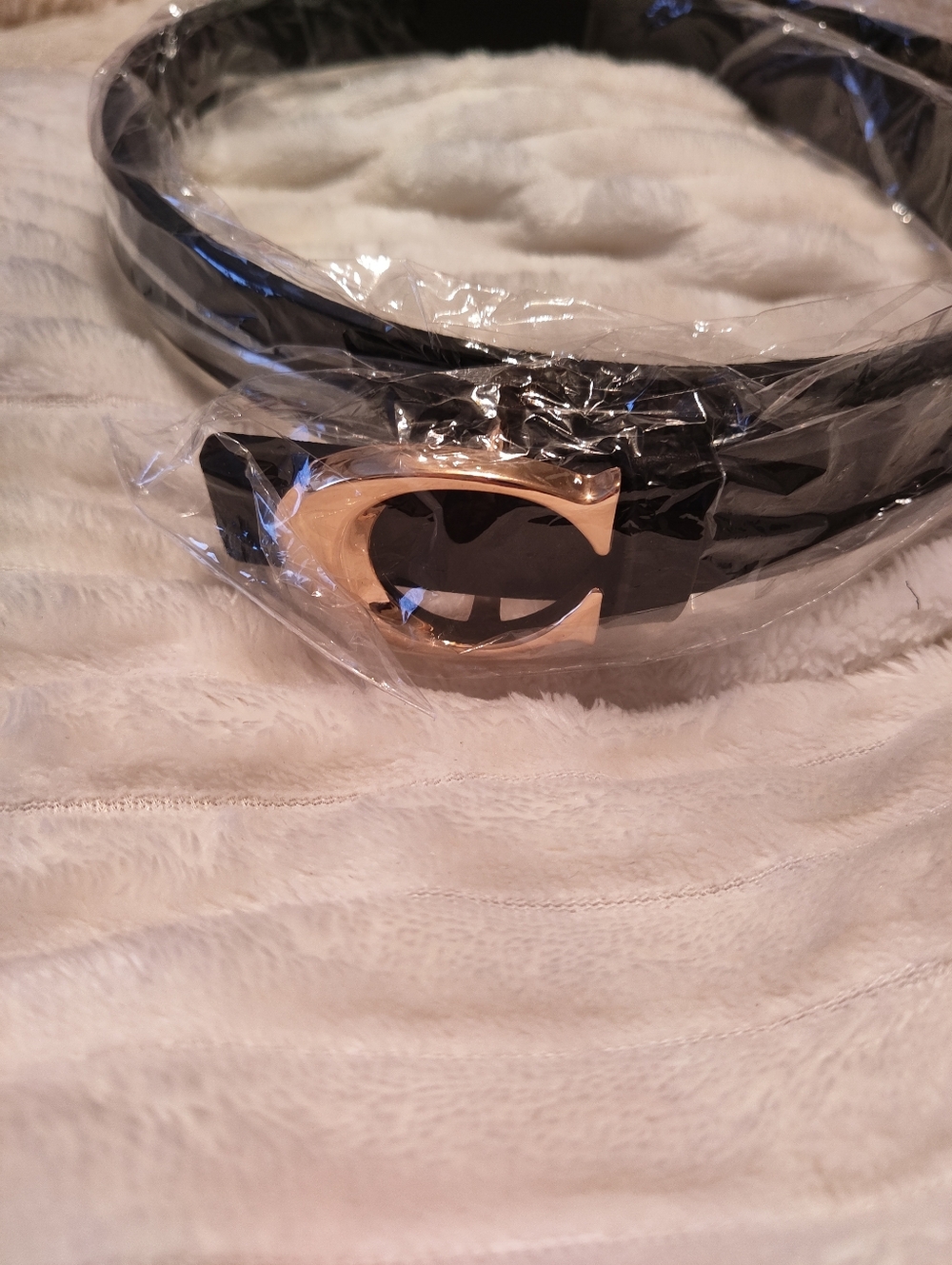 Black C Buckle Adjustable Belt High Quality Luxury Vegan Leather New - Picture 8 of 8